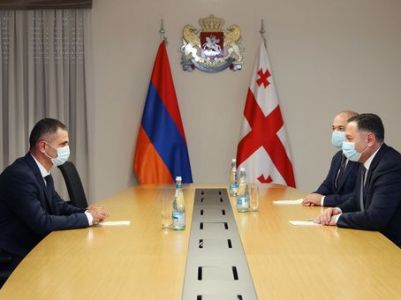 Հայաստանի ԱԱԾ սահմանապահ զորքերի հրամանատարը հանդիպել է Վրաստանի ՆԳ նախարարին
