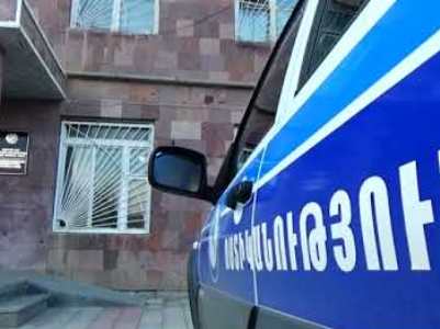 Ոստիկանության ծառայողները բացահայտել են Ավշարի համայնքապետի ապօրինությունները