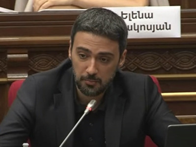 Եթե մեկն ասում է՝ պատգամավորին առանց ԱԺ համաձայնության կարող են կալանավորեն, թող իրավաբանությունից չխոսա. Վարդեւանյան