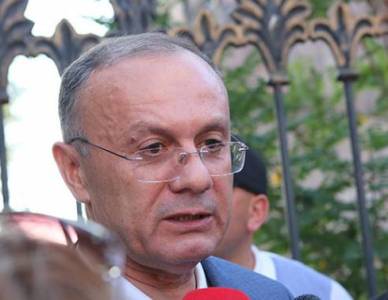 «Բացահայտ սուտ է դա». Սեյրան Օհանյանը՝ գեներալ Մովսես Հակոբյանի առանձնատան հետ կապված պատմության մասին