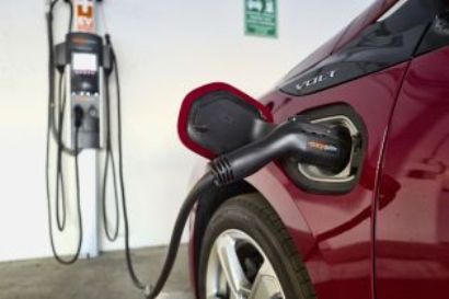 Ford-ը, GM-ը եւ Stellantis-ը խոստացել են այնպես անել, որ ԱՄՆ-ը հնարավորինս շուտ անցնի էլեկտրամոբիլների