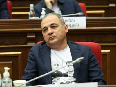 Դուք ստիպեցիք, որ ես վերադառնամ քաղաքականություն. Վահե Հակոբյանը՝ ՀՀԿ–ից դուրս գալու մասին