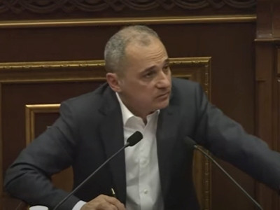 «Հայտարարագրերից դուրս ինչ գտնեք, ձերն ա». Վահե Հակոբյանը՝ ՔՊ–ական պատգամավորին