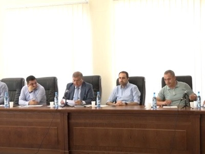 Դատավոր Արման Հովհաննիսյանին կարգապահական պատասխանատվության ենթարկելու միջնորդության քննությունը հետաձգվեց