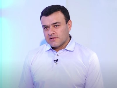 Զինվորական կամուֆլյաժով անվտանգության աշխատակիցներն ԱԺ նիստերի դահլիճում անելիք չունեն. Երվանդ Վարոսյան