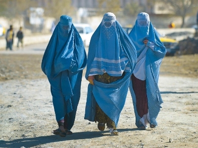 US, EU, other countries say they are "deeply worried" about women in Afghanistan