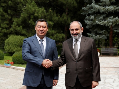 Armenia, Kyrgyzstan to intensify economic ties (PHOTOS)