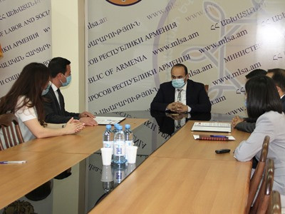Պատերազմի մասնակից 100 զինծառայող աշխատանքով կապահովվի «ՍոֆթԿոնստրակտ» ընկերությունում (ֆոտո)