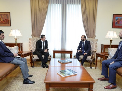 Karabakh President meets with Armenia FM Ararat Mirzoyan in Yerevan