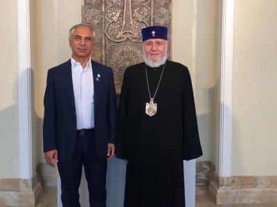 Արտակ Թովմասյանը շնորհավորել է Ն.Ս.Օ.Տ.Տ. Գարեգին Բ Ամենայն Հայոց Կաթողիկոսին` ծննդյան 70-ամյակի կապակցությամբ