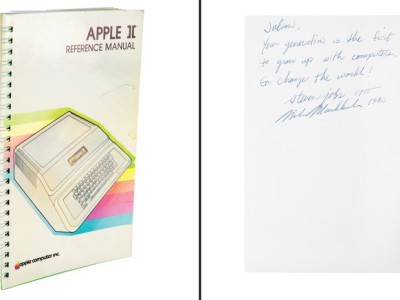 Սթիվ Ջոբսի կողմից ստորագրված Apple II ուղեցույցը վաճառվել է աճուրդում շուրջ 800 000 դոլարով