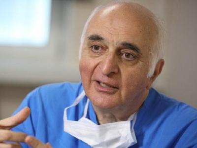 Վլադիմիր Պուտինի հրամանով ՀՀ ԳԱԱ արտասահմանյան անդամ Բագրատ Ալեքյանը պարգեւատրվել է Ալեքսանդր Նեւսկու շքանշանով