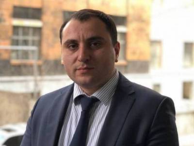 Արտյոմ Սմբատյանը հրաժարական է տվել առողջապահության փոխնախարարի պաշտոնից