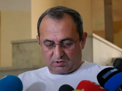 Ինձ հարվածել են ՊՊԾ պետը եւ մի շարք աշխատակիցներ․ Արծվիկ Մինասյան