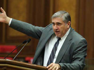 Պատգամավորը քննադատեց կաբինետի ծրագիրը. Արդյո՞ք նավ գնելը կարեւոր խնդիր է Հայաստանի համար