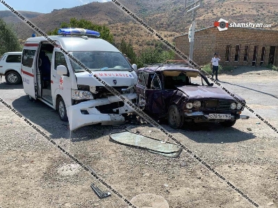 Վայոց Ձորի մարզում բախվել են «Եղեգնաձոր» ԲԿ-ի շտապօգնության ավտոմեքենան ու «06»-ը. կան վիրավորներ