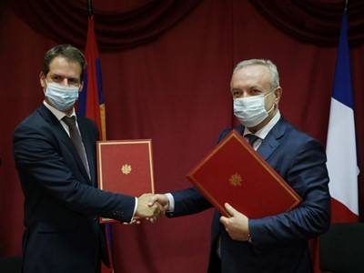 Armenian Ministry of Education and French Embassy sign cooperation agreement
