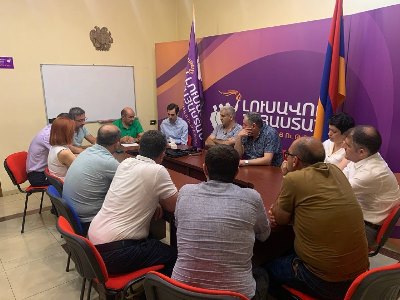 Տեղի է ունեցել «Լուսավոր Հայաստան»-ի կառավարման խորհրդի նիստ. կհստակեցվեն անելիքները ՏԻՄ ընտրություններին ընդառաջ