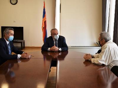 Բարսեղ Թումանյանը նախարարին ներկայացրել է իր պատկերացումները մշակույթի ոլորտում խնդիրների վերաբերյալ