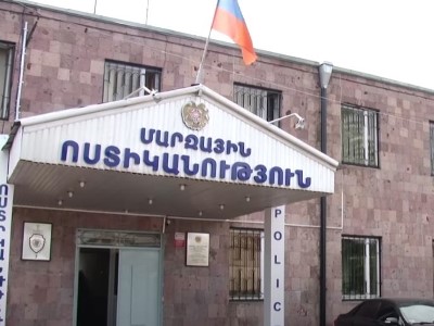 Վեճ ու կռիվ, դանակ ու բահ. խանութի վաճառողը դանակով խփել է 44-ամյա տղամարդու թիկունքին