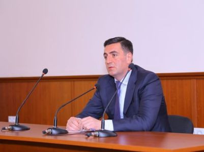 Էրեբունի վարչական շրջանի ղեկավարն ազատման դիմում է ներկայացրել