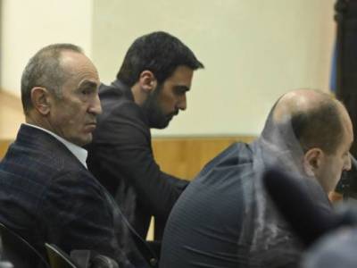 Շարունակվում է Ռոբերտ Քոչարյանի եւ Արմեն Գեւորգյանի գործով դատական նիստը (ուղիղ)