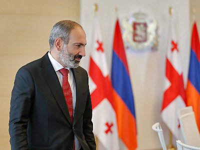 Armenia’s Pashinyan arrives in Georgia on official visit