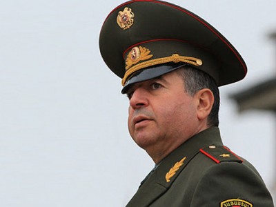 Armenia defense minister's mother dies