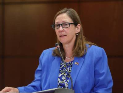 US does not consider Karabakh status issue resolved, says envoy to Armenia