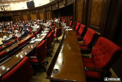 Newspaper: Armenia authorities find key to getting rid of unwanted community leaders