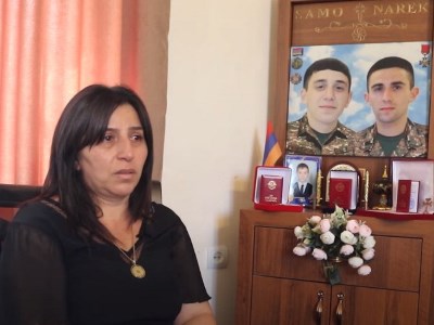 «Սիրո ու երջանկության վրա կառուցած տունս դժոխք է դարձել»․ Ղազարյանները պատերազմում կորցրել են երկու որդիներին