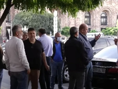 Protest being staged outside Armenia government building