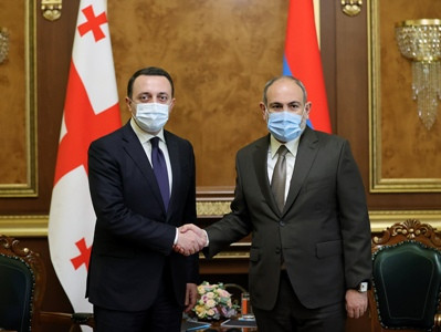 Փաշինյանը հանդիպում է ունեցել Վրաստանի վարչապետի հետ