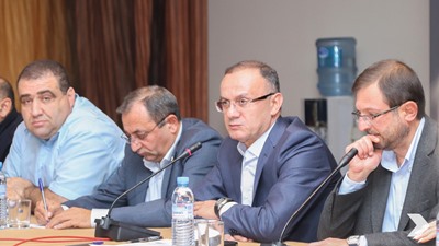 Խորհրդարանական բոլոր լծակներն օգտագործվելու են տեղահանված արցախցիների խնդիրները լուծելու համար. «Հայաստան» խմբակցություն