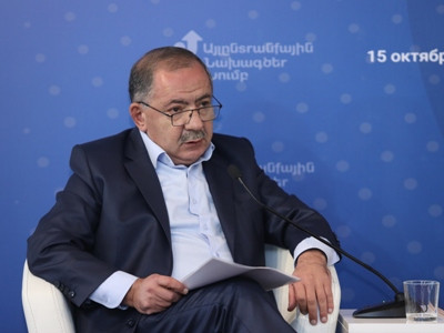 Սա մեկ անձի իշխանություն է և այդ մեկ անձի վզից՝ զրահաբաճկոնից վերև, կախվելու է ժանգոտ կողպեք․ Աղվան Վարդանյան