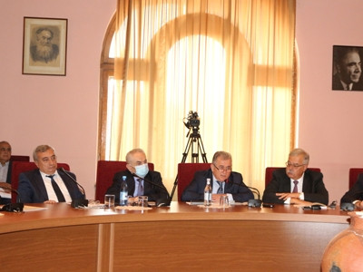 Պատմության 100-ամյա դասերը. ՀՀ ԳԱԱ-ում քննարկվեցին 1921 թ. Մոսկվայի և Կարսի պայմանագրերը