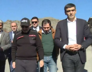 «Իրավունք».Նիկոլ Փաշինյանը Առուշանյանի հետ հաշտվելու եզրե՞ր է փնտրում