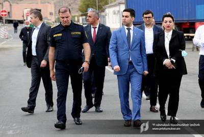 «Հրապարակ». Ռուստամ Բադասյանը շարունակում է կադրային ջարդը