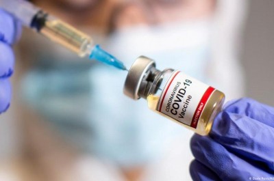 Armenia ex-health minister Arsen Torosyan: My 12-year-old daughter also received COVID-19 vaccine