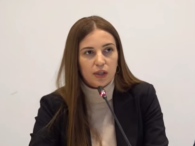 Փաշինյանի պնդումը, որ զորքերի հետքաշման հրամանն արձակել է, որպեսզի չկորցնենք ճանապարհները, անհեթեթ է․ Պատգամավոր