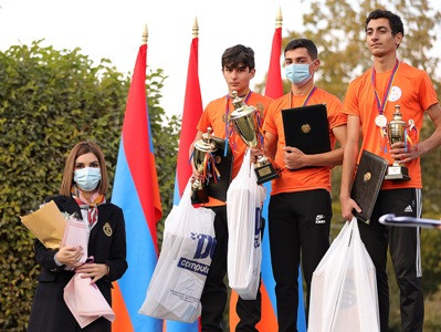 Ցանկանում եմ մեր առաջ խնդիրներ դնենք, ունենանք վճռականություն՝ հատել մեկնարկի գիծը և հասնել նպատակակետին. Փաշինյան