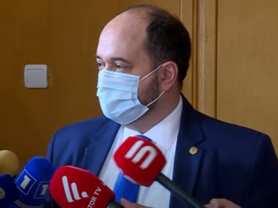 Ավինյանի թեկնածությունը քննարկվում է Զանգեզուրի կոմբինատի տնօրենի պաշտոնում. Աշխատակազմի ղեկավարը հաստատեց