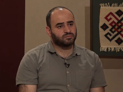 Սեւ լճի դիրք հասնելու համար մերոնք ադրբեջանցիների վերահսկած տարածքով են անցնում, անգամ գրպաններն են ստուգում. Խոջաբաղյան