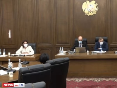 Health minister: More than 890,000 people in Armenia have been vaccinated against Covid