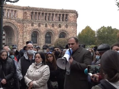 Եթե չարթնանանք, մեզ ավելի վատ բաներ են սպասվելու․ Արա Զոհրաբյան