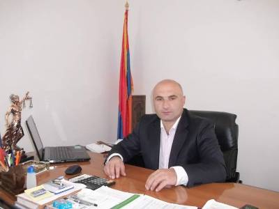 «Հրապարակ». ՔՊ-ն վտանգավոր համայնքներում յուրայիններին նշանակում է ԺՊ-ներ