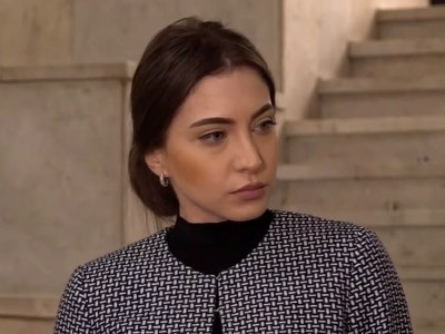 Հայրս ոչ առաջինն է, ոչ էլ վերջինը. Իմ գործունեության մեջ որեւէ փոփոխություն չի լինելու. Աննա Մկրտչյան