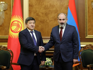 PMs discuss prospects for development of Armenia-Kyrgyzstan collaboration