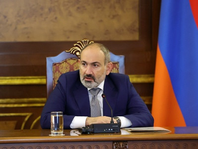 Armenia PM receives community heads of Syunik Province