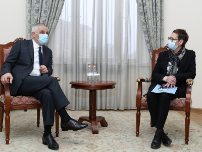 Armenia deputy PM, France diplomat discuss Karabakh conflict settlement issue